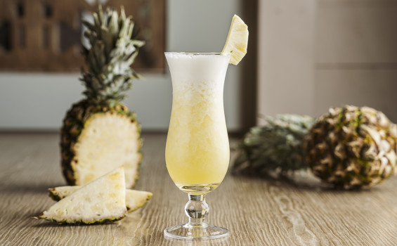 FRESH PINEAPPLE JUICE