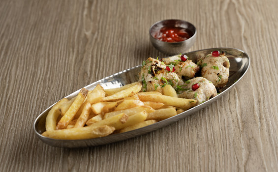 CHICKEN MALAI TIKKA WITH FRIES